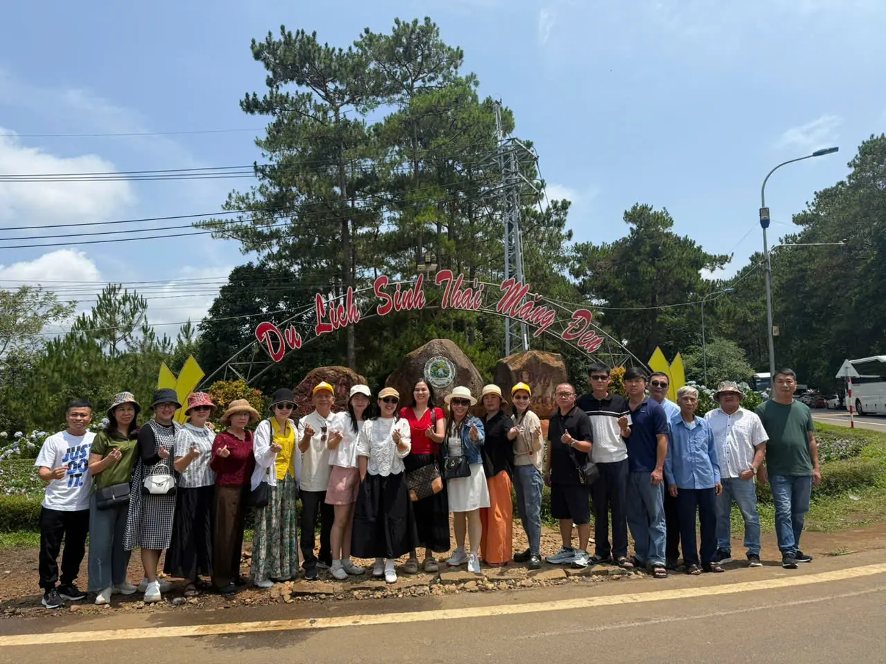 Du lịch SKD